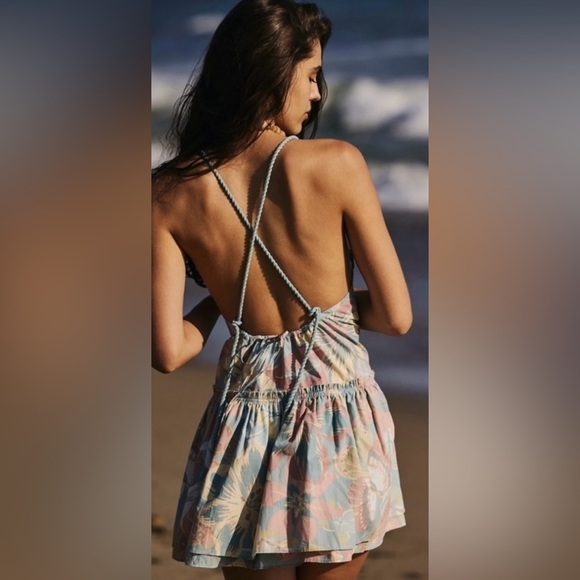 Free People Dresses & Skirts - FREE PEOPLE Deserted Island Mini Dress Size Small New With Tags